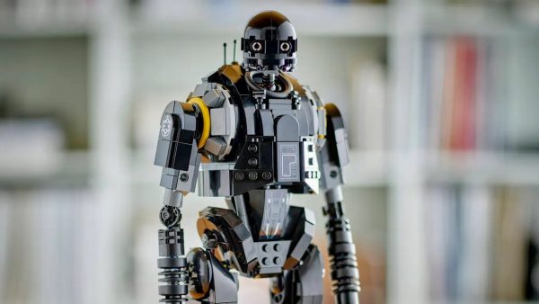 We Build the Show-Stealing Droid From Rogue One and Andor